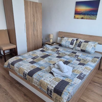 Vermietung einer geräumigen 4-Zimmer-Wohnung mit Meerblick, Stadtteil Chaika, Varna, Bulgarien